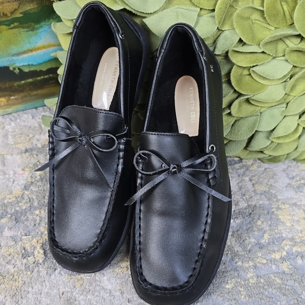 Kenneth Cole Driving Dash Black Leather Kids Shoes Size 6